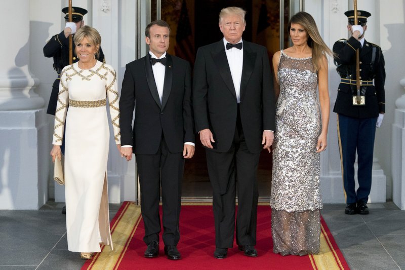 Melania Trump Praised For First State Dinner Pics The Horn Ne