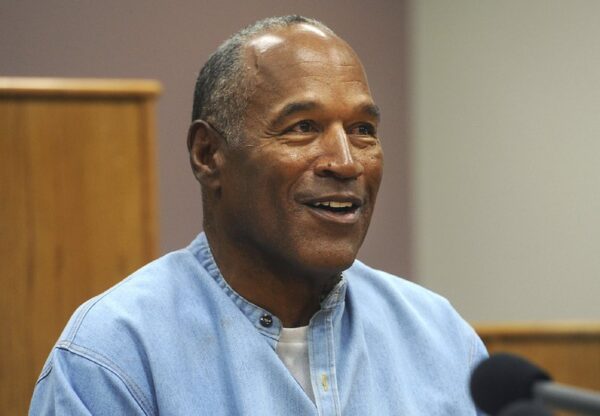 Cancer kills O.J. Simpson at age 76 - The Horn News