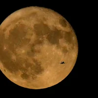 Blue Ghost returns amazing moon footage