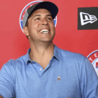 Former MLB superstar announces he's running for Congress