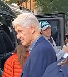 Bill Clinton flees New York with serious injury!?